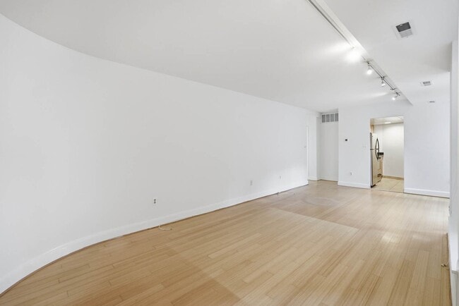 Photo - 1115 12th St NW Unit 305