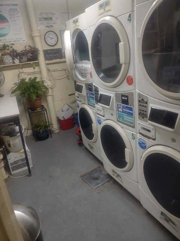 Photo - E. 58th St, 2nd Ave Unidad 5