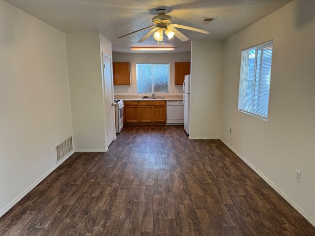 Photo - 6235 Contess Rd NW