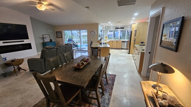 Photo - 3354 Dover Dr