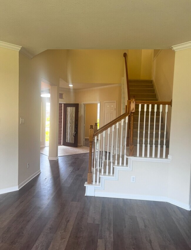 Photo - 8411 Spotslyvania Ln