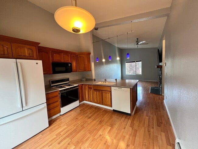 Photo - 3924 Cosmos Dr