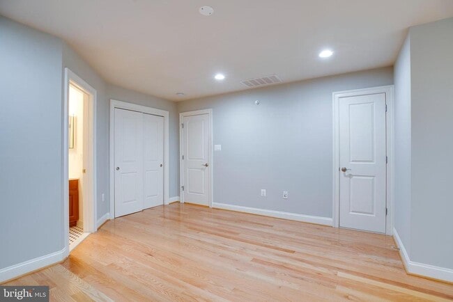 Photo - 7025 Little Leaf Linden Ln