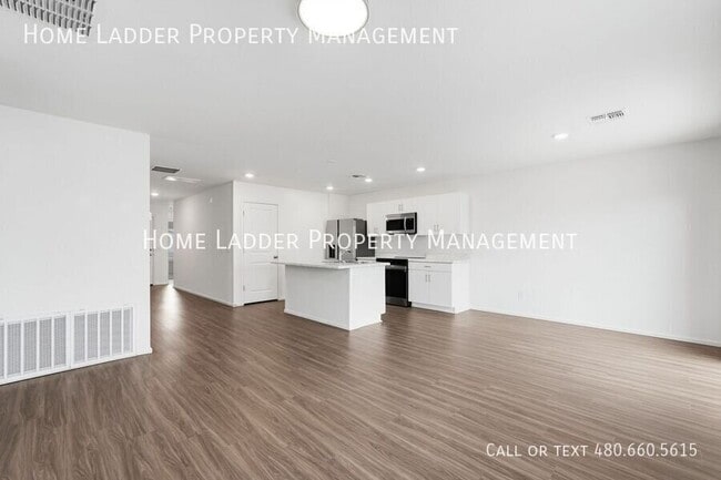 1360 W Inca Dr