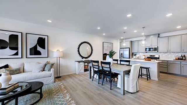 Photo - 2474 Hutch Ln