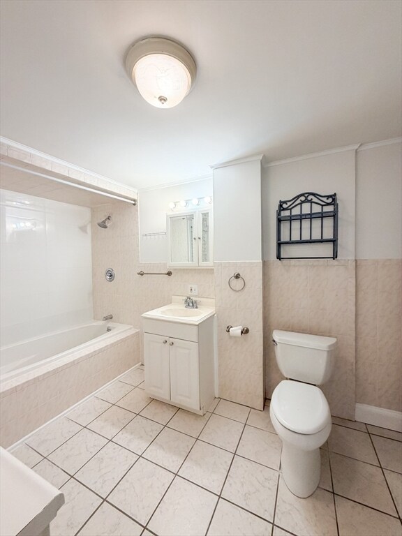 Photo - 102 Dysart St