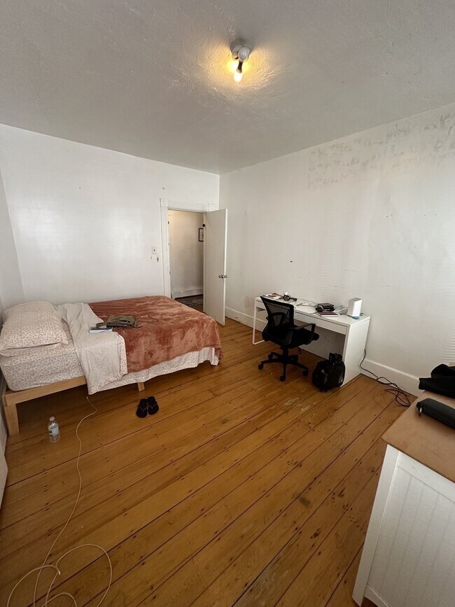 50 Fisher Ave