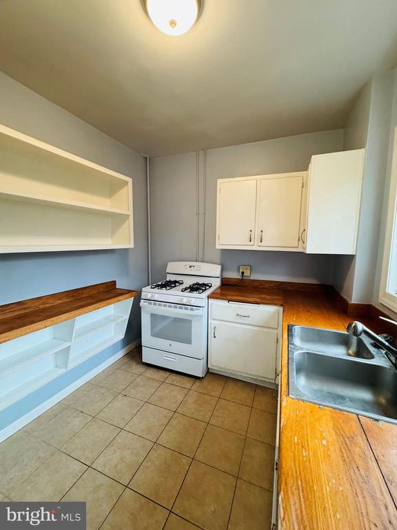 Photo - 3117 Martha Custis Dr