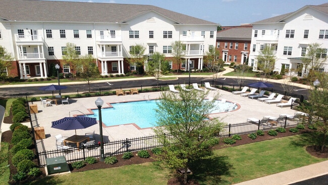 Carrington at Schilling Farms apartments — community photo
