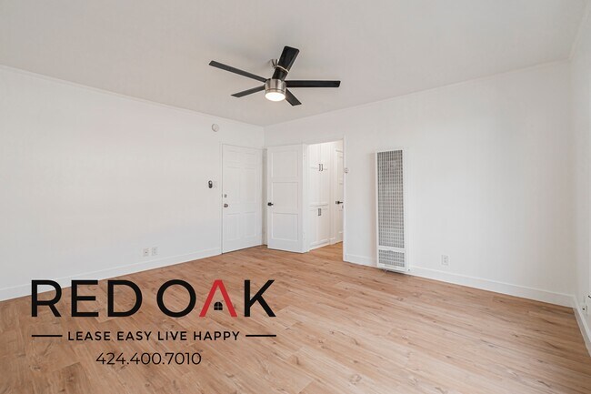 Photo - 1024 Menlo Ave Unidad 17