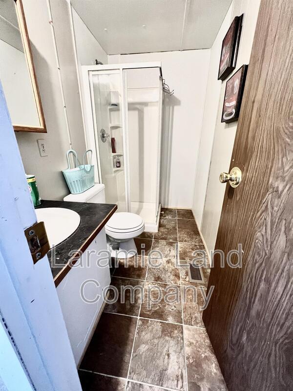 Photo - 2564 W Jackson St