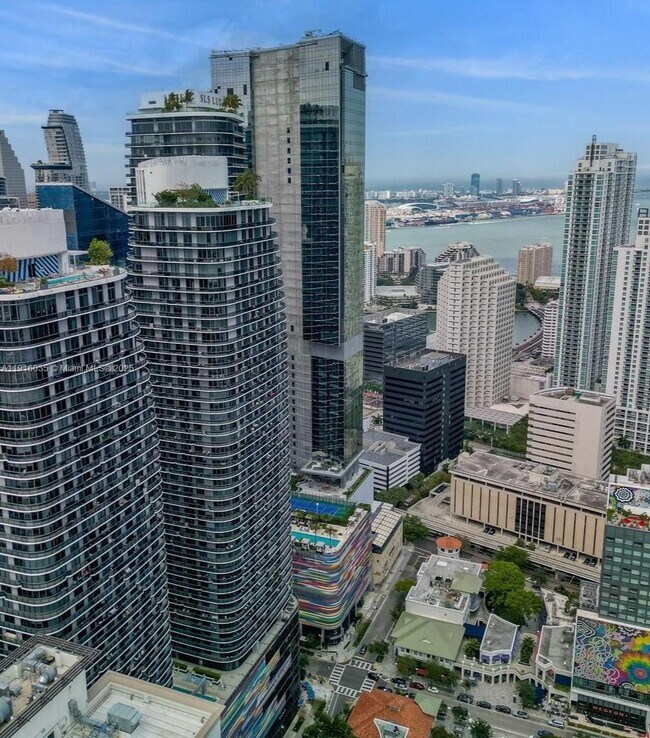 Photo - 55 SW 9th St Unit 2902