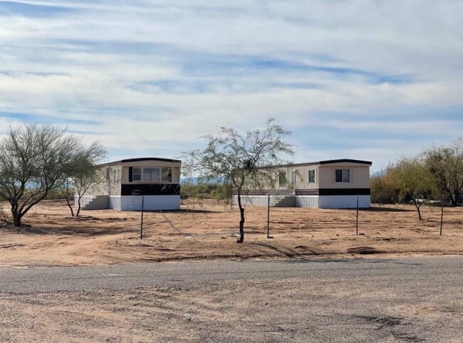 Photo - 16501 W Dubois Rd Casa