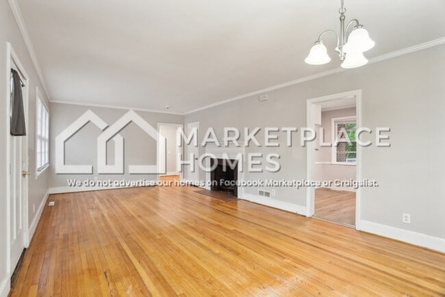 Photo - 2001 Forest Dr