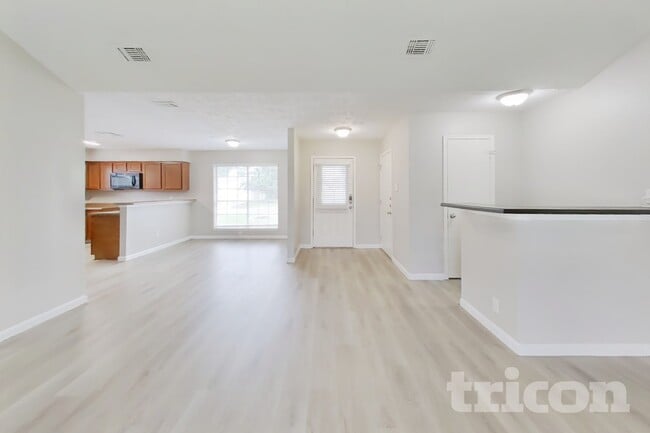 Photo - 14831 Waterside Dr