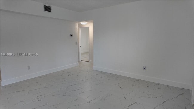 Photo - 3737 NW 20th Ave Unit 3737