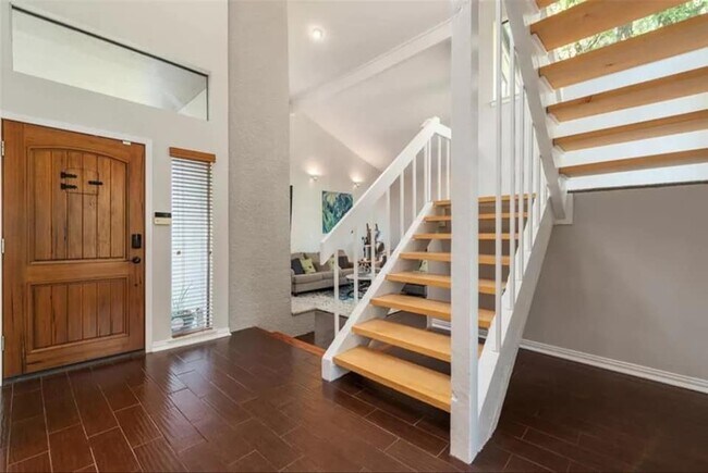 Photo - 2304 Wood Cliff Ct