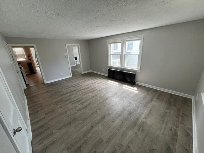 Photo - 420 Cinnaminson Ave Unidad 3