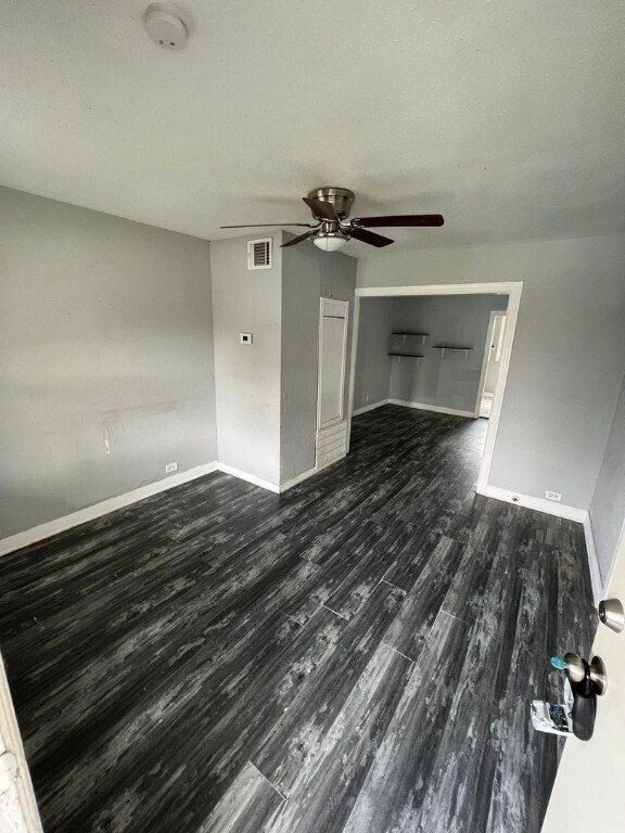 Photo - 3012 Live Oak St