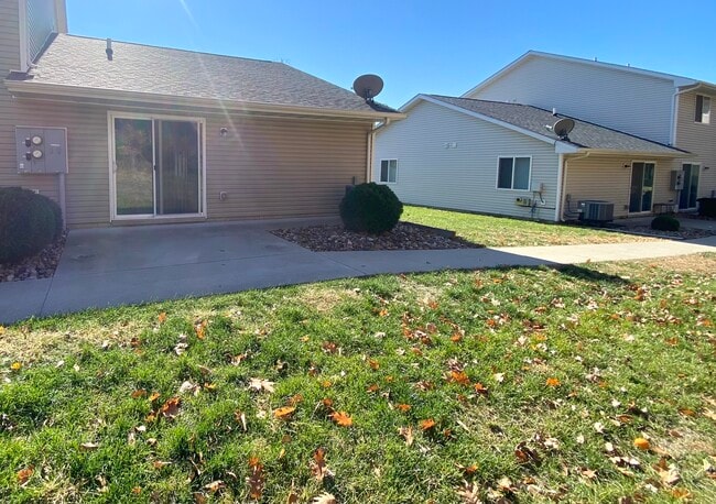 Photo - 1720 W Jester Park Dr Unit 1720 W Jester Park Drive