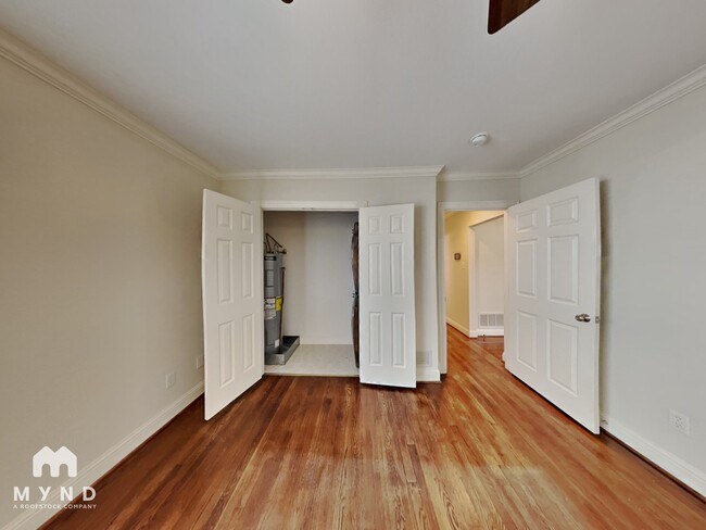 Photo - 6111 Ellsworth Ave