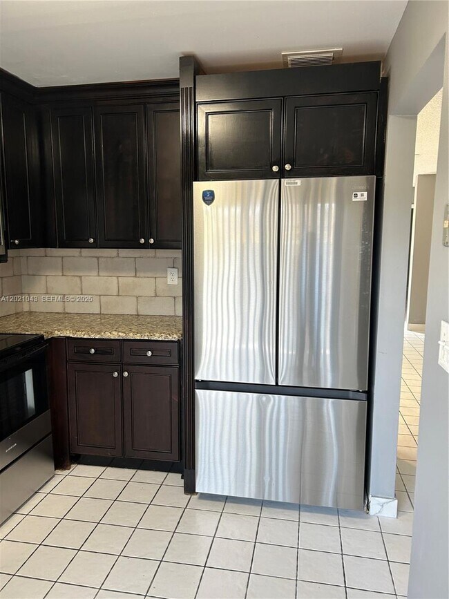 Photo - 1136 NE 210th Terrace