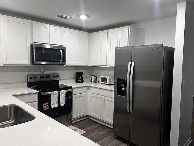 Photo - 1105 W 18th St Unit 1