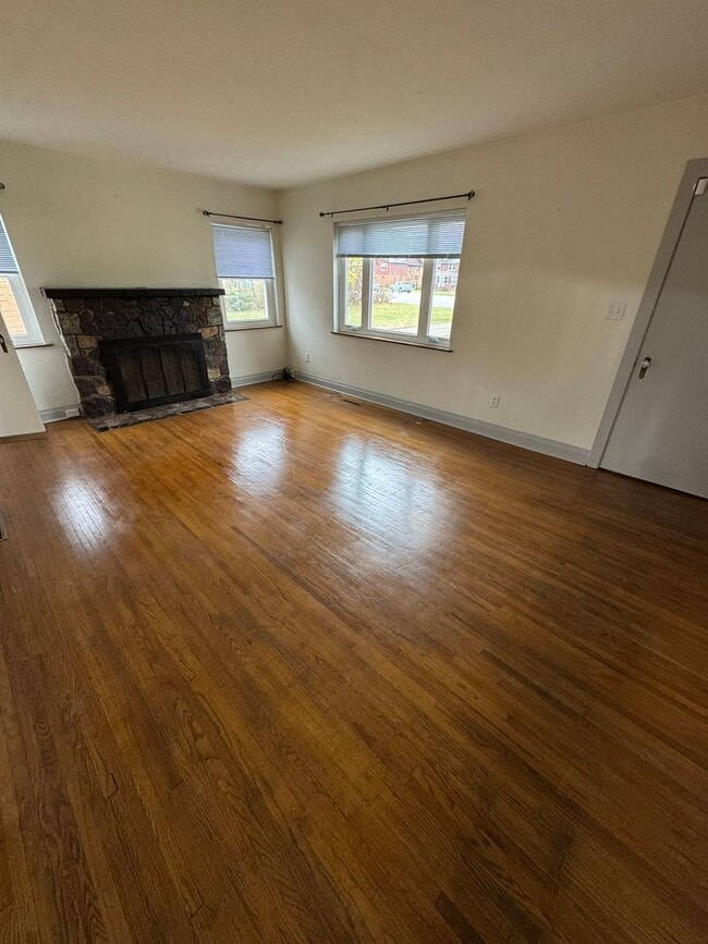 Building Photo - Nice 3 bedroom Single Family Home for Rent in Millcreek!