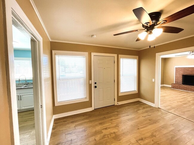 Photo - 5250 Whispering Creek Dr