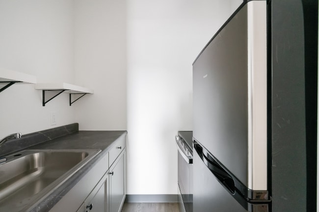 Photo - 1115 6th Ave Unit 302