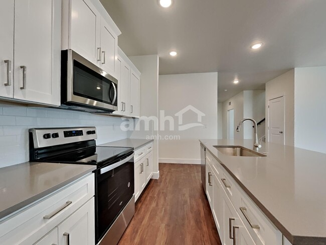 Photo - 1462 N Alderleaf Rd