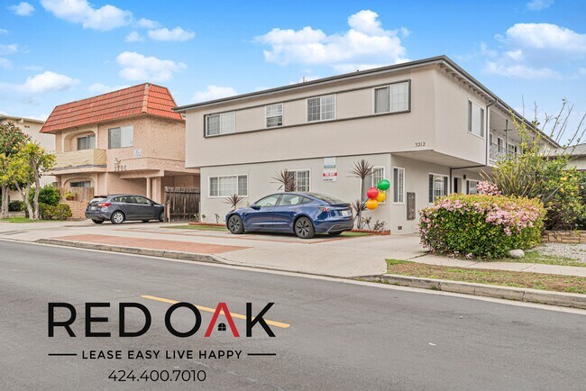 Photo - Beautiful Two Bedroom with Large Windows, ... Unidad 3