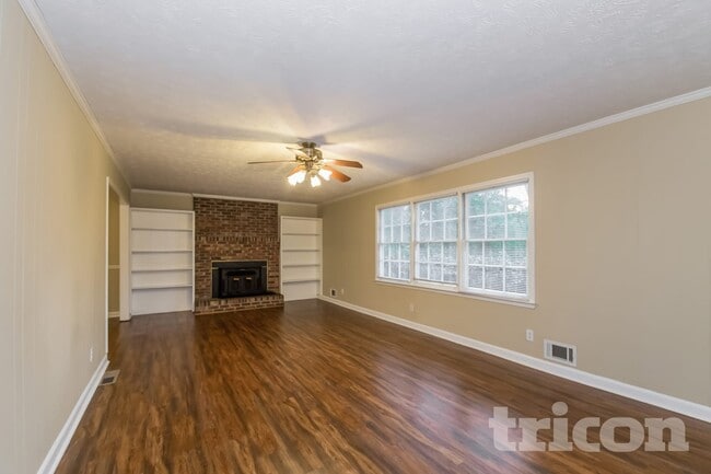 Photo - 4273 Ipwich Ct SW