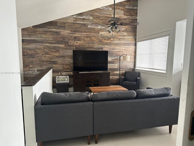 Photo - 10040 NW 9th St Cir Unit 202