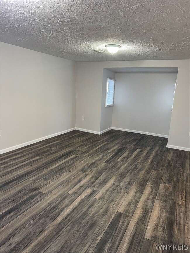 Photo - 1312 Ontario Ave