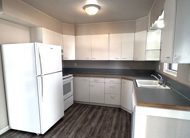 Photo - Charming West End Rental with Large Backyard & Garage