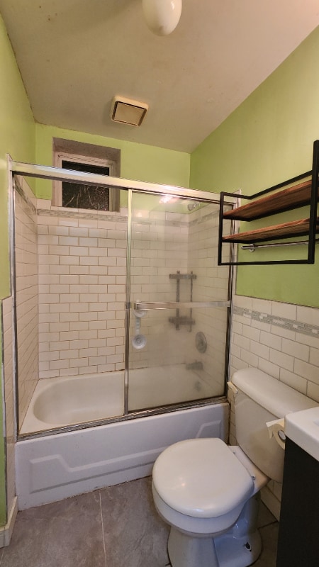 Photo - 4462 Whitman Ave N