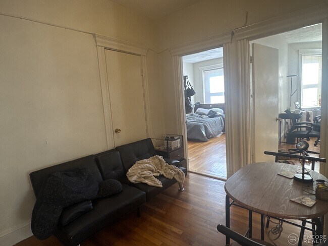 Photo - 61 Park Dr Unidad 11