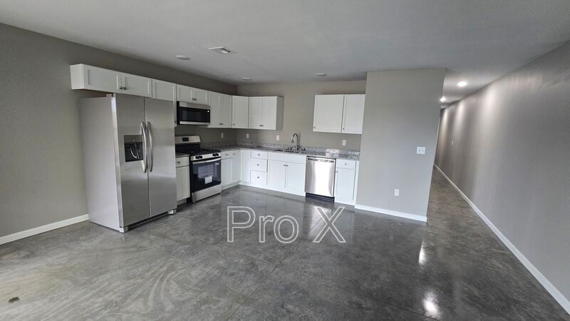 Photo - 514 S Byers Ave