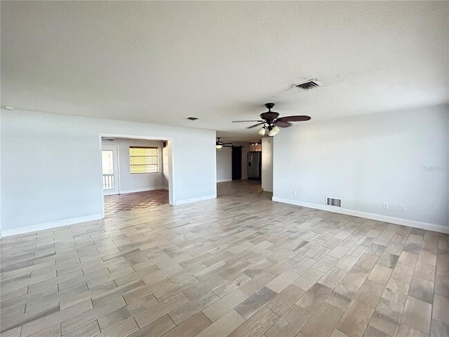 Photo - 1241 N Lake Elbert Dr NE