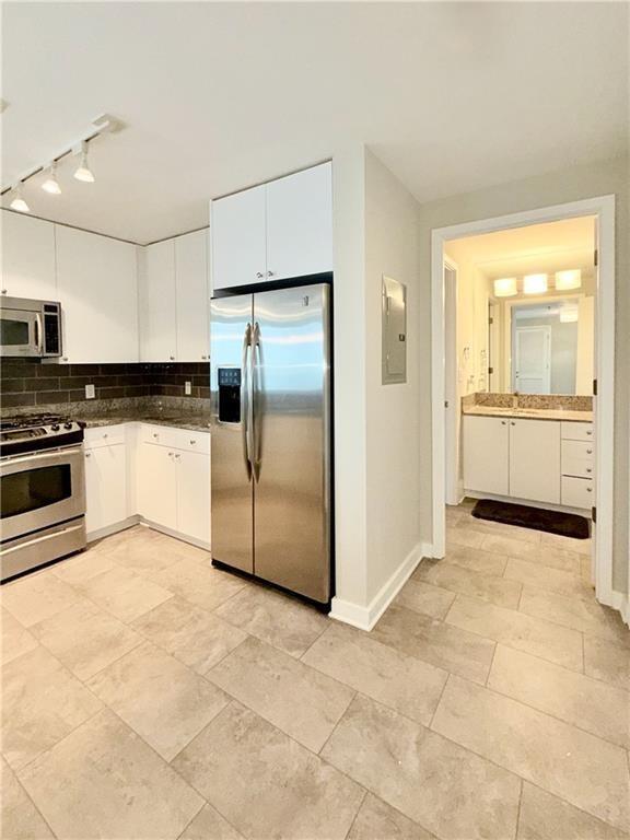 3338 Peachtree Rd NE Unit 2604