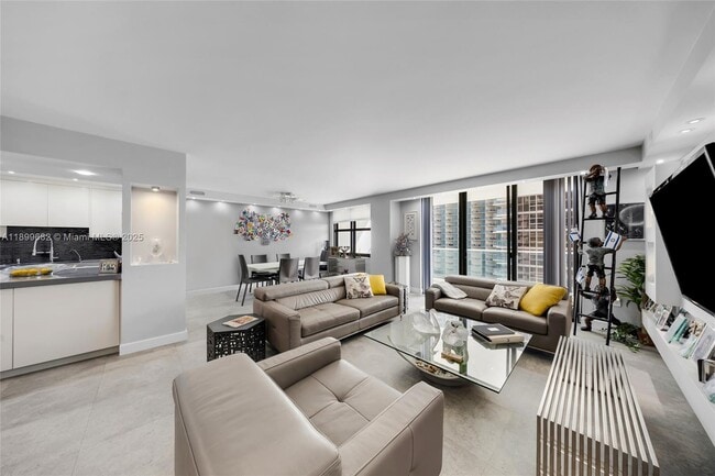 Photo - 9801 Collins Ave Unidad 16U