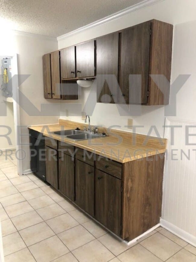 Photo - 407 Fox Run Ave Unidad 2