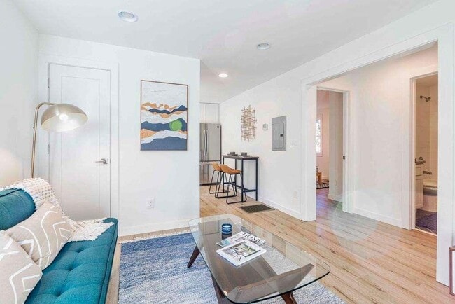 Photo - 1015 Greenwood Ave NE Unit 1