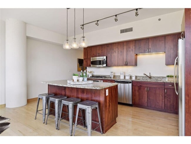 Photo - 215 10th Ave S Unit 438