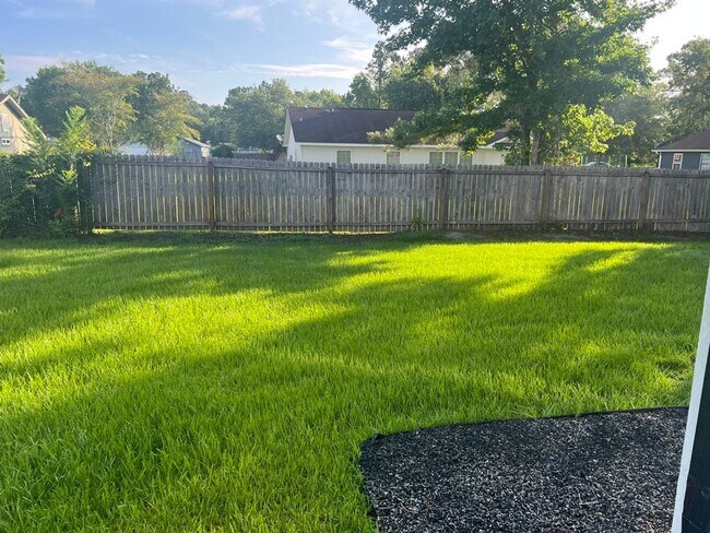 18 Aidan Ct