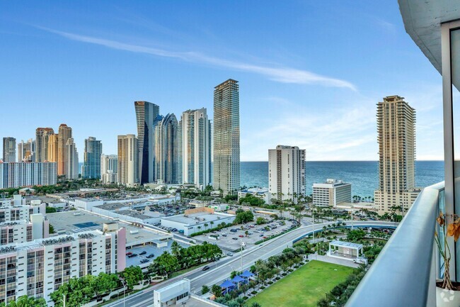 Building Photo - 300 Sunny Isles Blvd Unit 4-2205 Rental