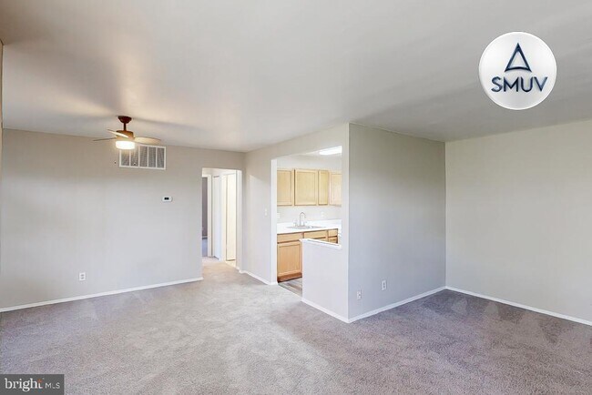 Building Photo - 1541 Upshire Rd Unit F2 Rental