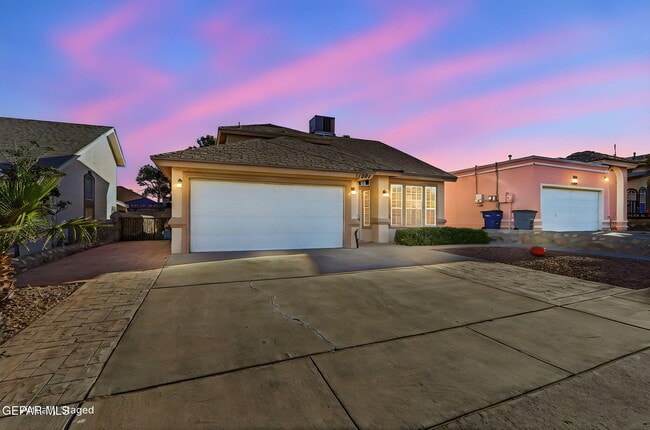 Photo - 12604 Gilded Sun Dr