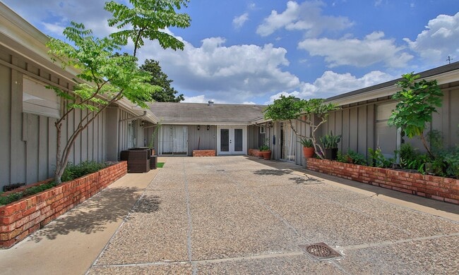 Photo - The Westbriar